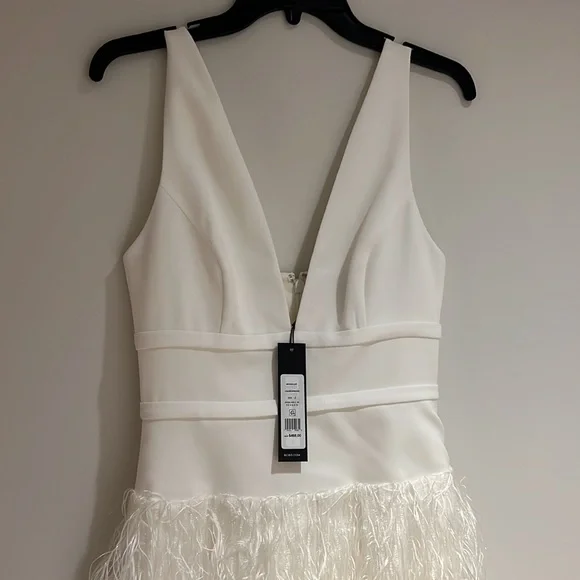 BCBG White Gown - Picture 6 of 12